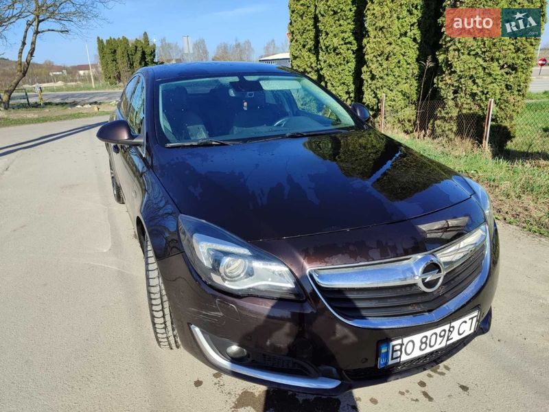 Седан Opel Insignia 2015 в Почаеве фото 3 Седан Opel Insignia 2015 в Почаеве