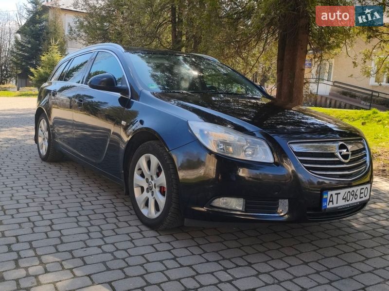 Універсал Opel Insignia 2011 в Рожнятові