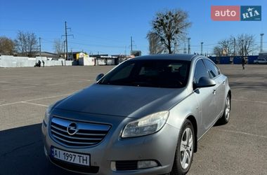 Лифтбек Opel Insignia 2010 в Киеве