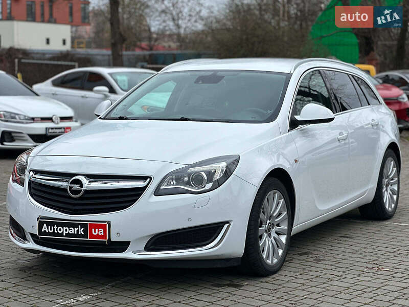 Opel Insignia 2015
