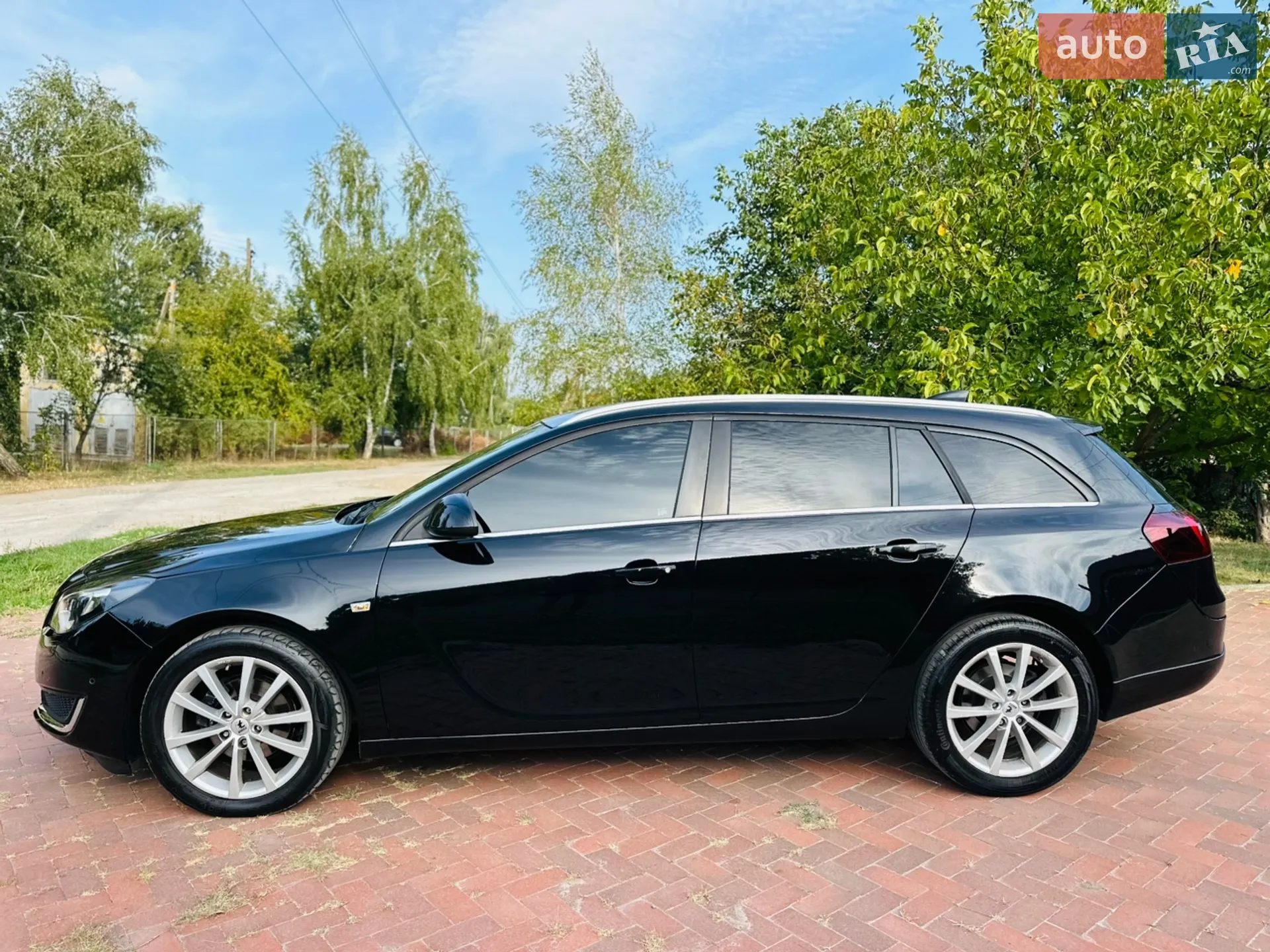 2017 Opel Insignia - мініатюра 2