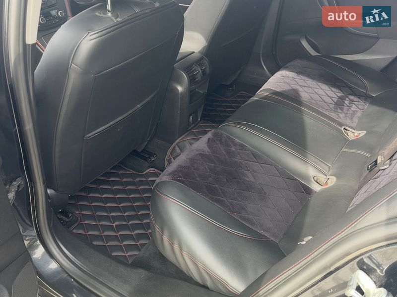 Ліфтбек Opel Insignia 2013 в Гадячі