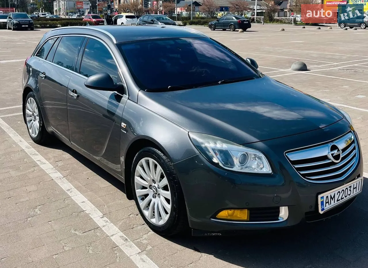 2010 Opel Insignia - мініатюра 15