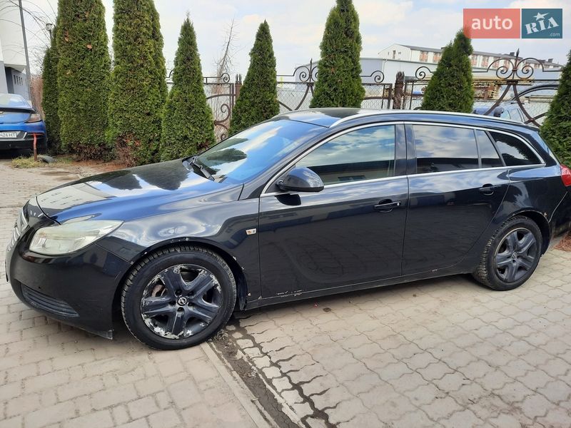 Універсал Opel Insignia 2010 в Галичі