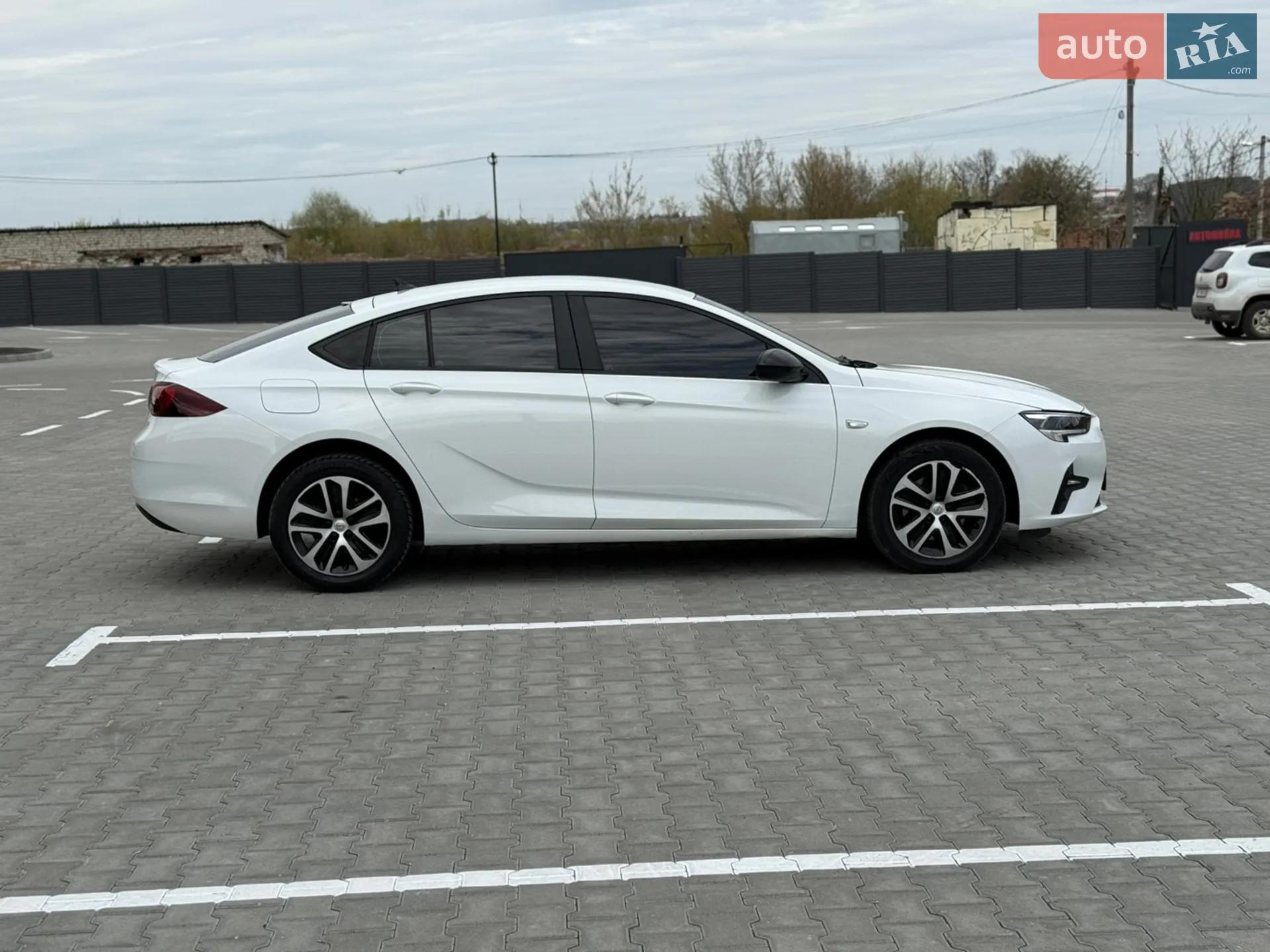 2021 Opel Insignia - мініатюра 9
