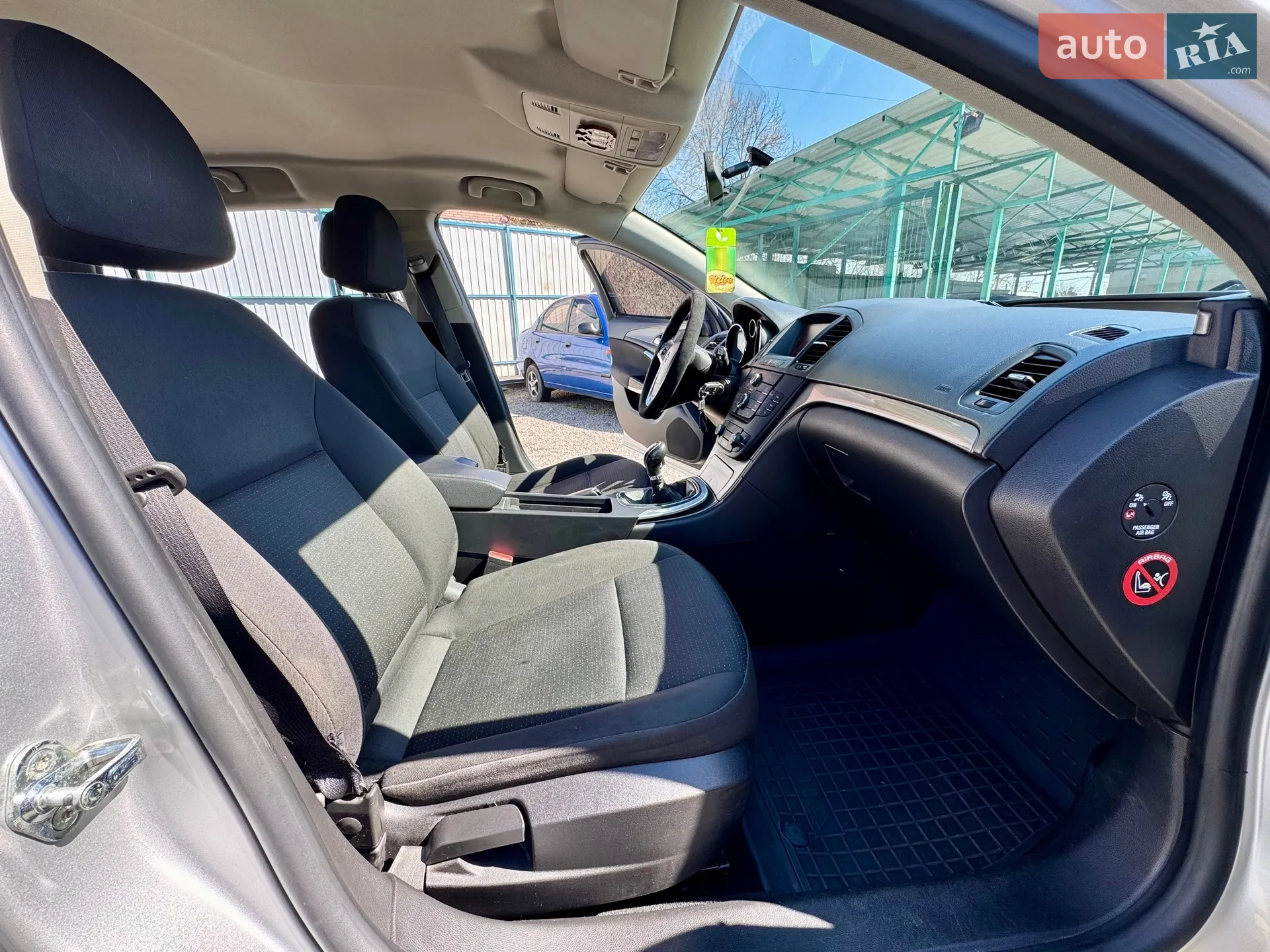 2010 Opel Insignia - мініатюра 32