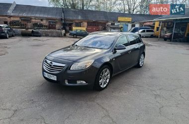 Універсал Opel Insignia 2009 в Чернігові