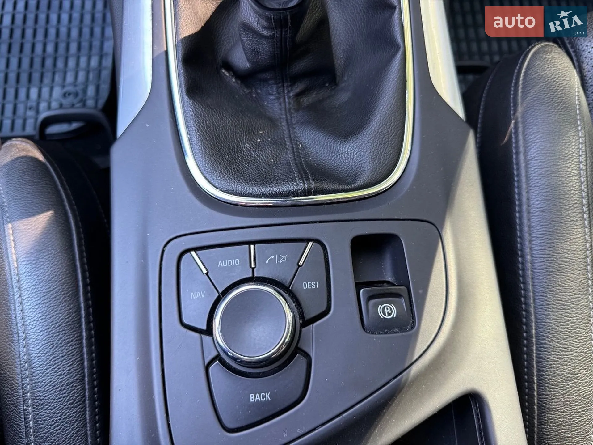 2013 Opel Insignia - мініатюра 10