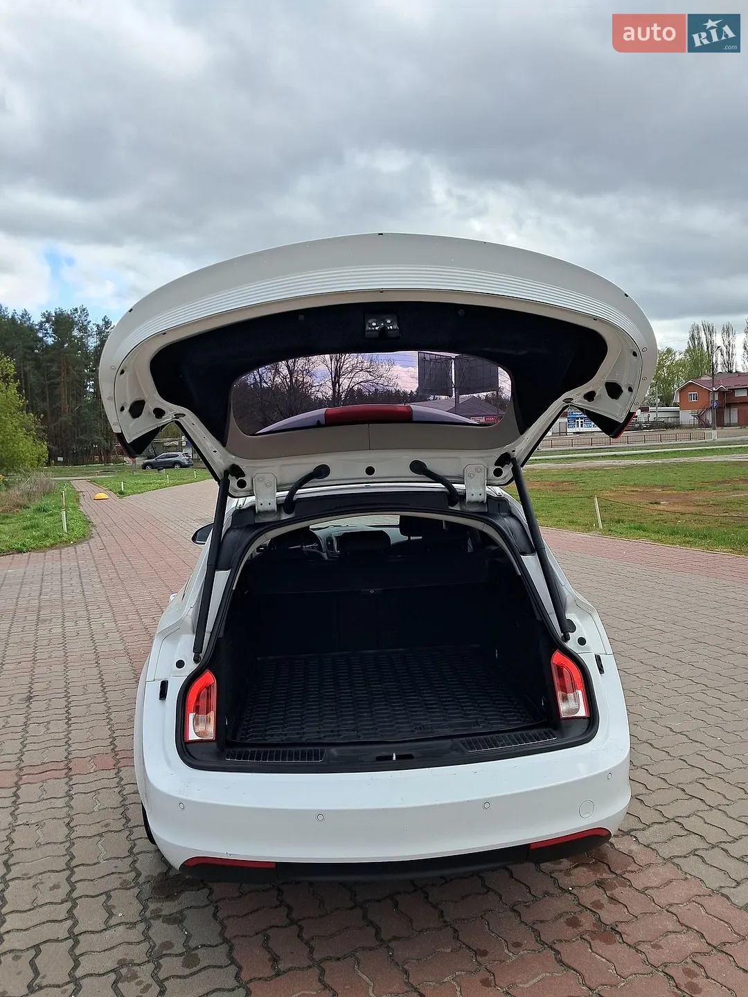 2015 Opel Insignia - мініатюра 12