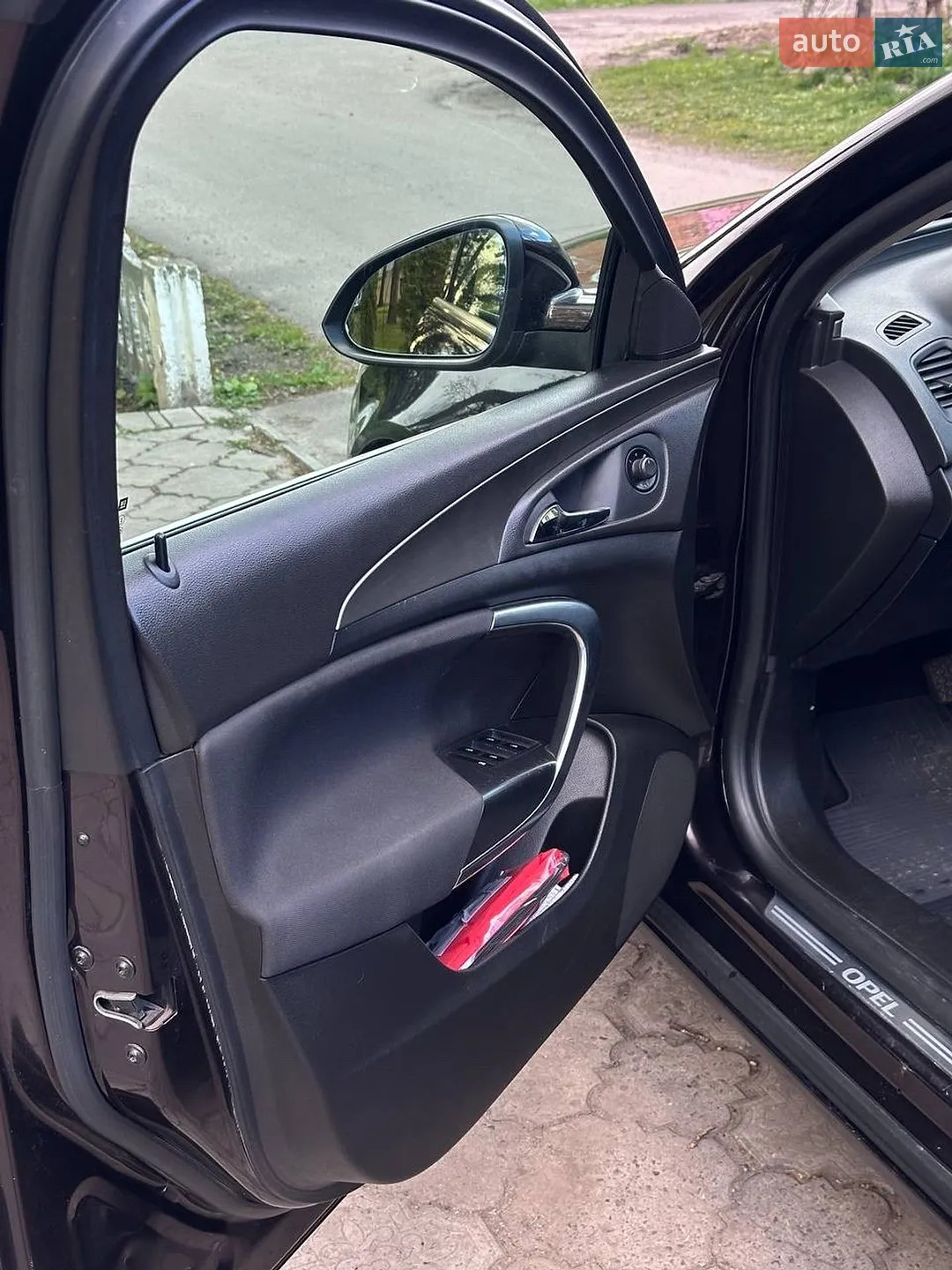 2012 Opel Insignia - мініатюра 12