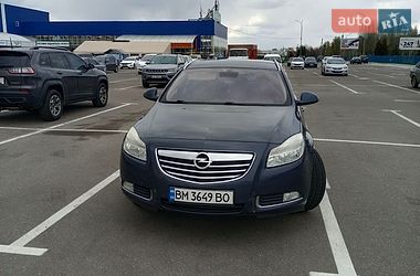 Универсал Opel Insignia 2009 в Ромнах