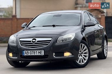 Седан Opel Insignia 2012 в Бердичеве