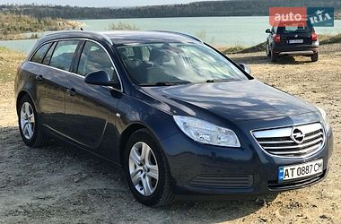 Универсал Opel Insignia 2011 в Калуше