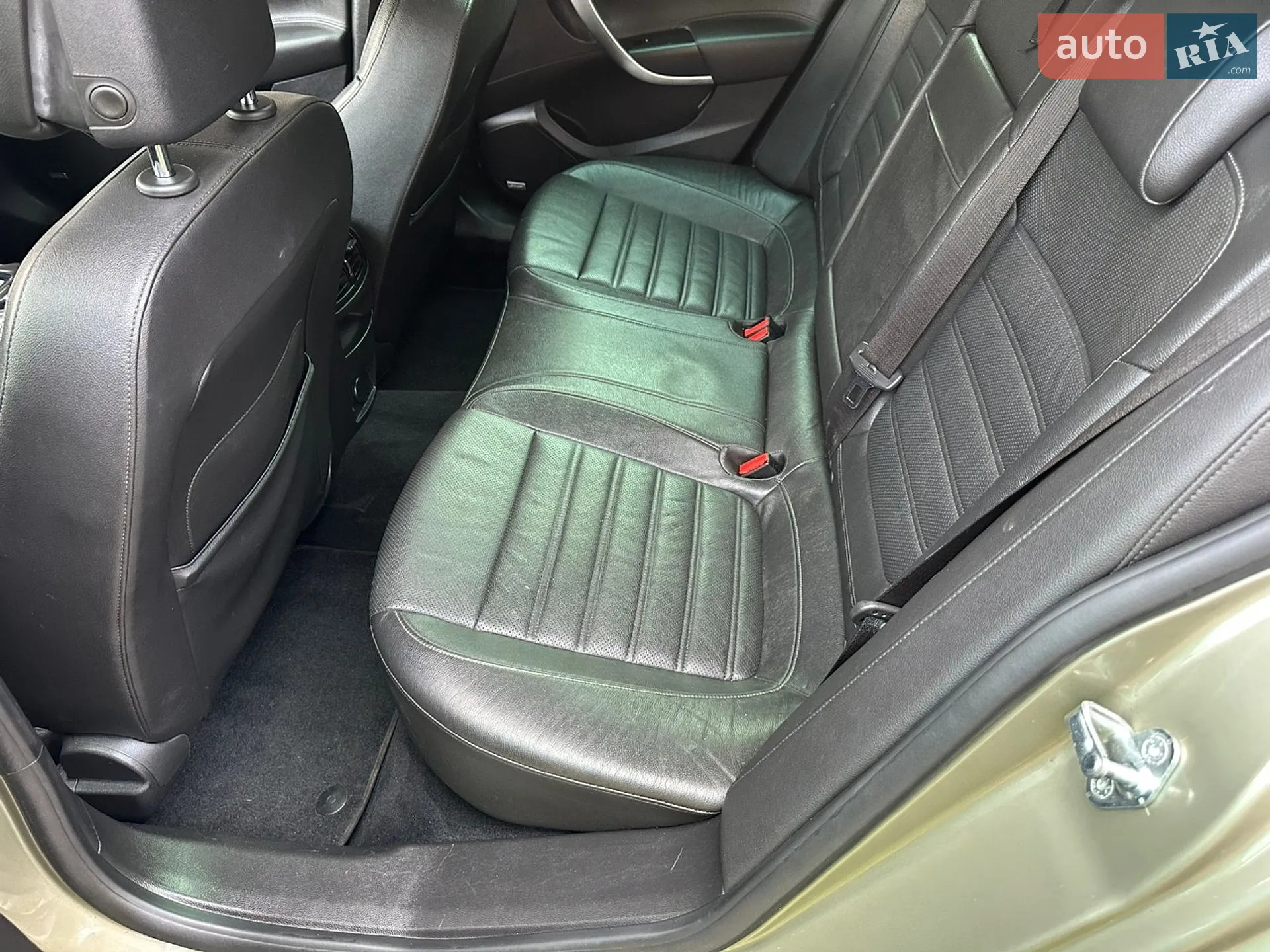 2013 Opel Insignia - мініатюра 20