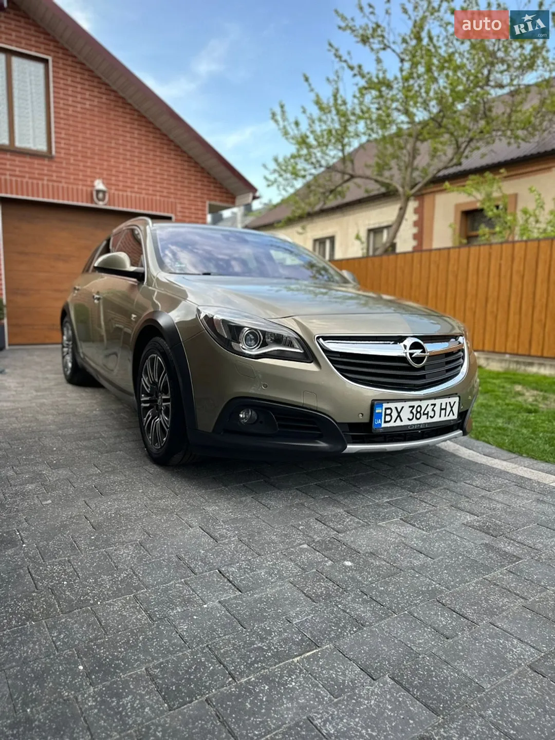 2013 Opel Insignia - мініатюра 3