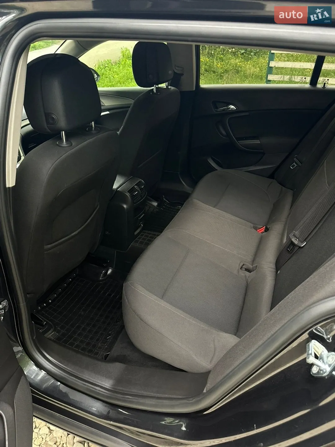 2013 Opel Insignia - мініатюра 11