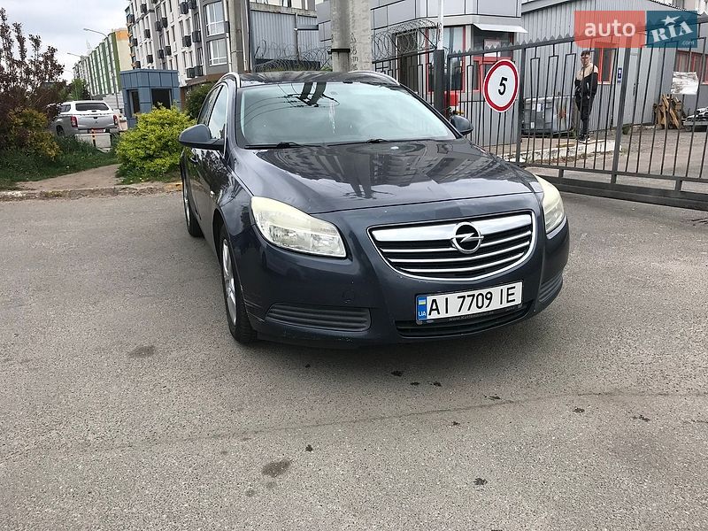 Opel Insignia 2010