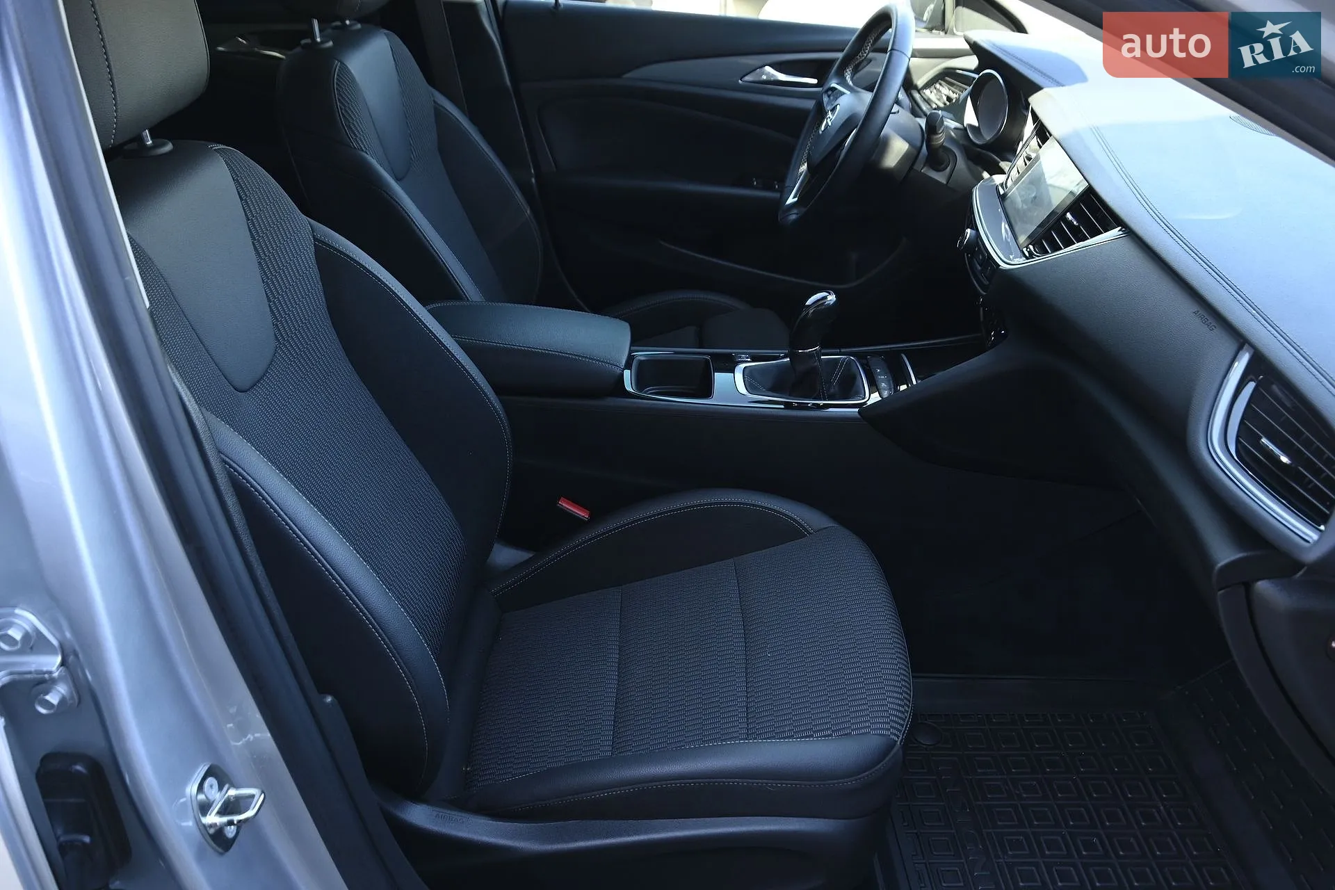 2017 Opel Insignia - мініатюра 31