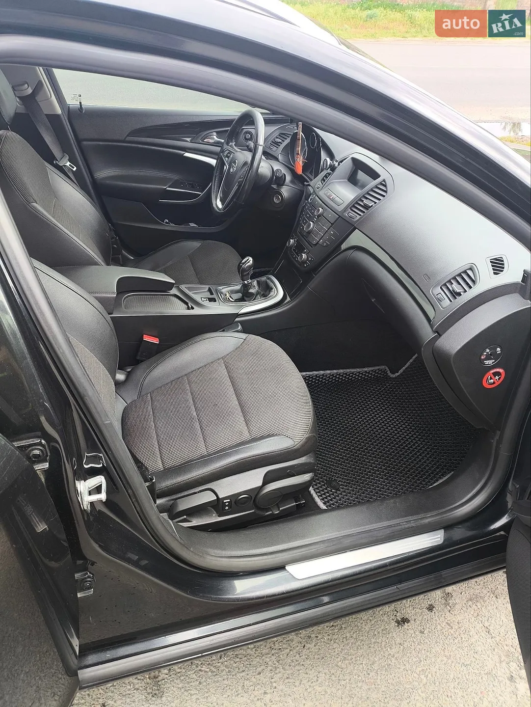 2012 Opel Insignia - мініатюра 15