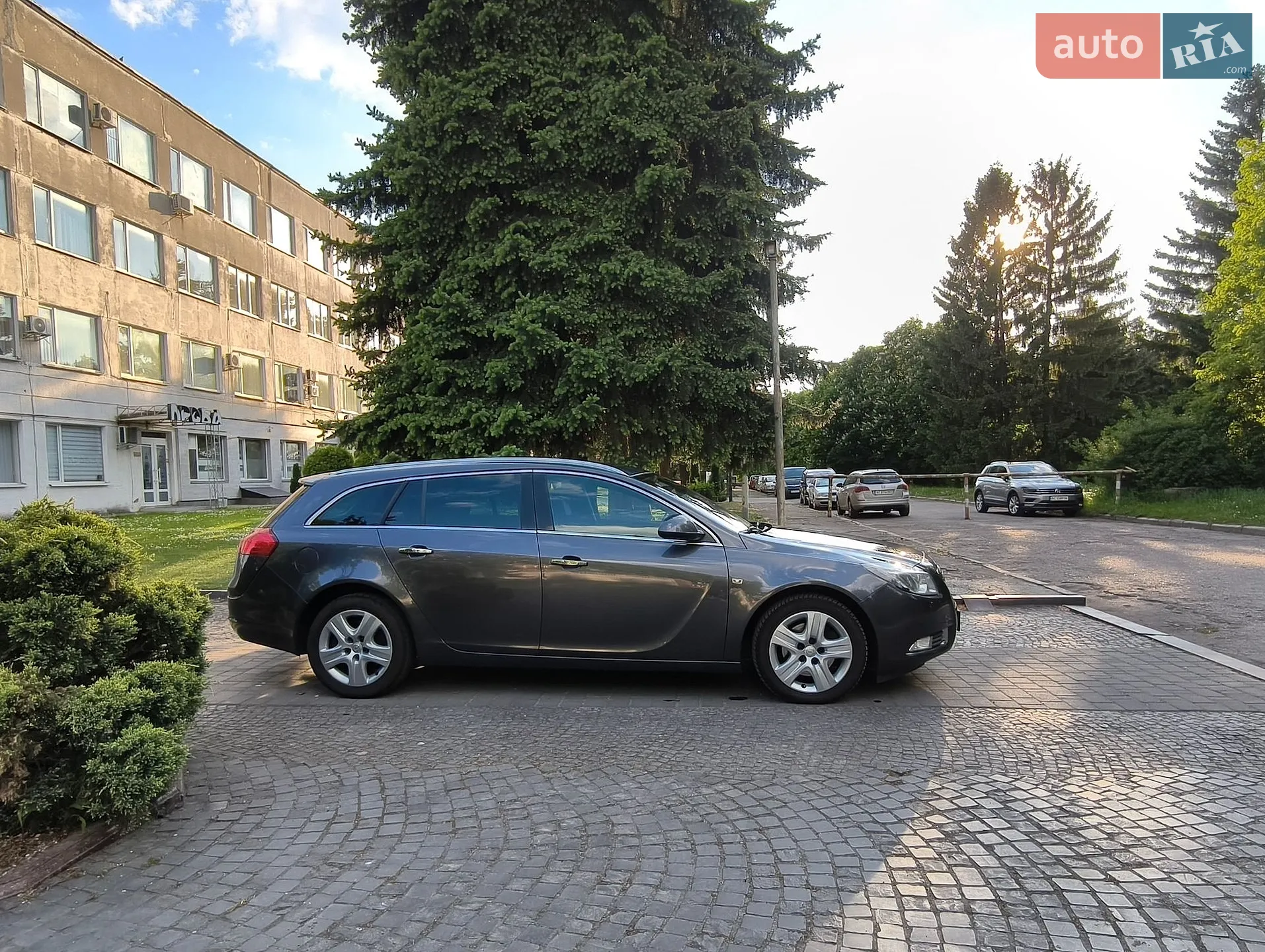 2012 Opel Insignia - мініатюра 2