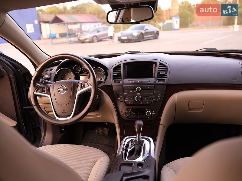 Універсал Opel Insignia 2010 в Коломиї