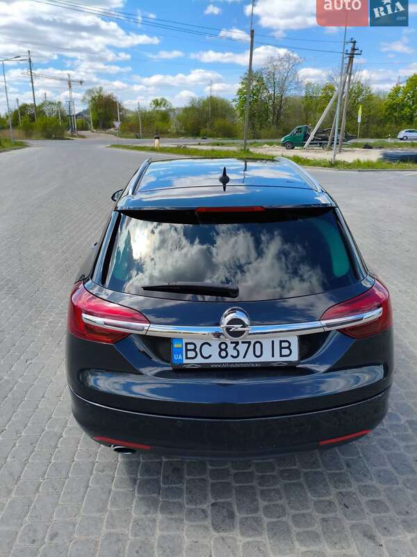 Универсал Opel Insignia 2015 в Львове