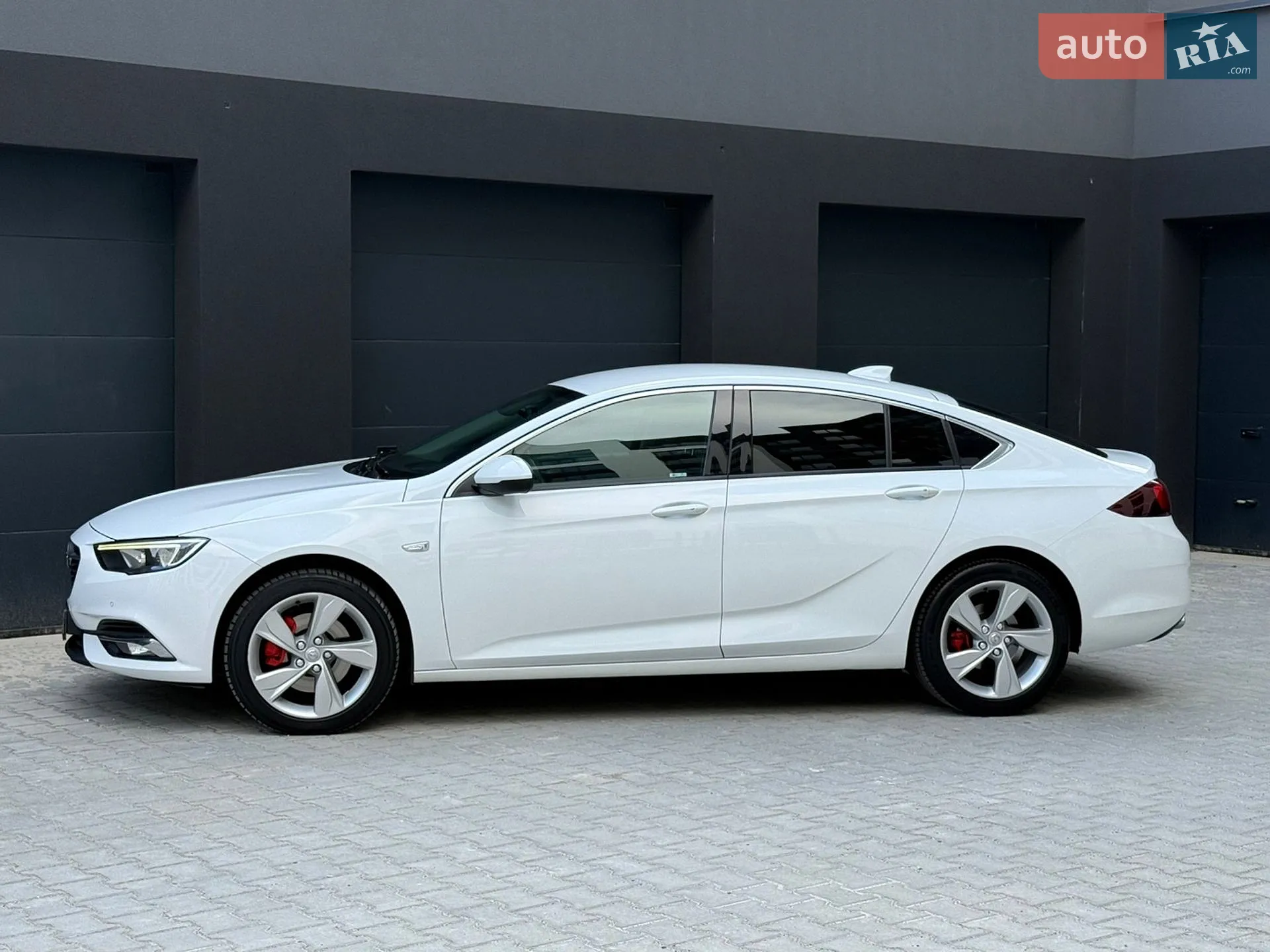 2017 Opel Insignia - мініатюра 9