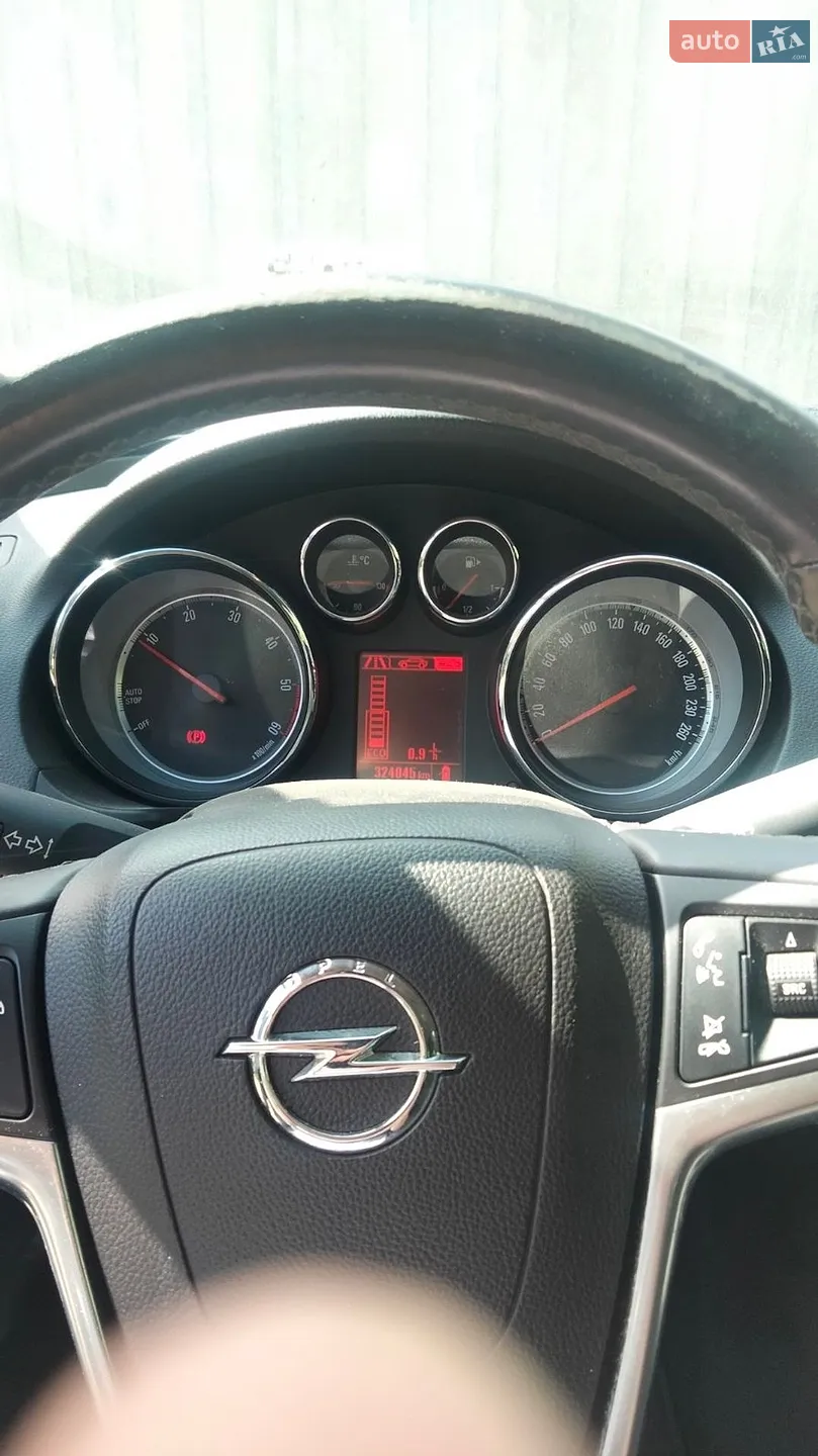 2013 Opel Insignia - мініатюра 2