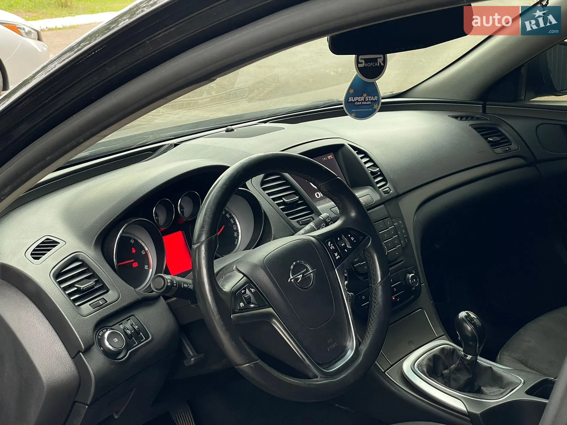 2013 Opel Insignia - мініатюра 18