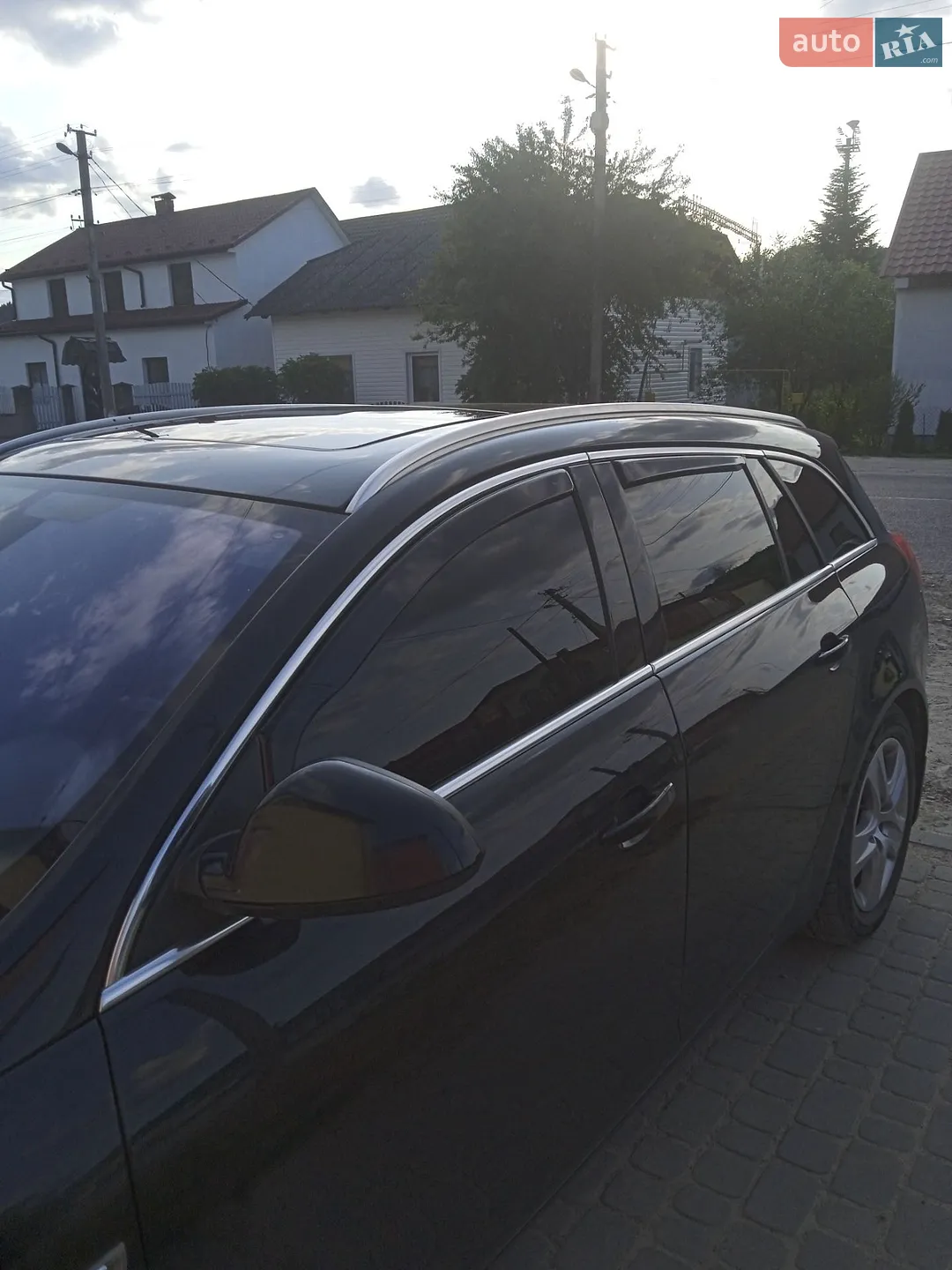 2010 Opel Insignia - мініатюра 12