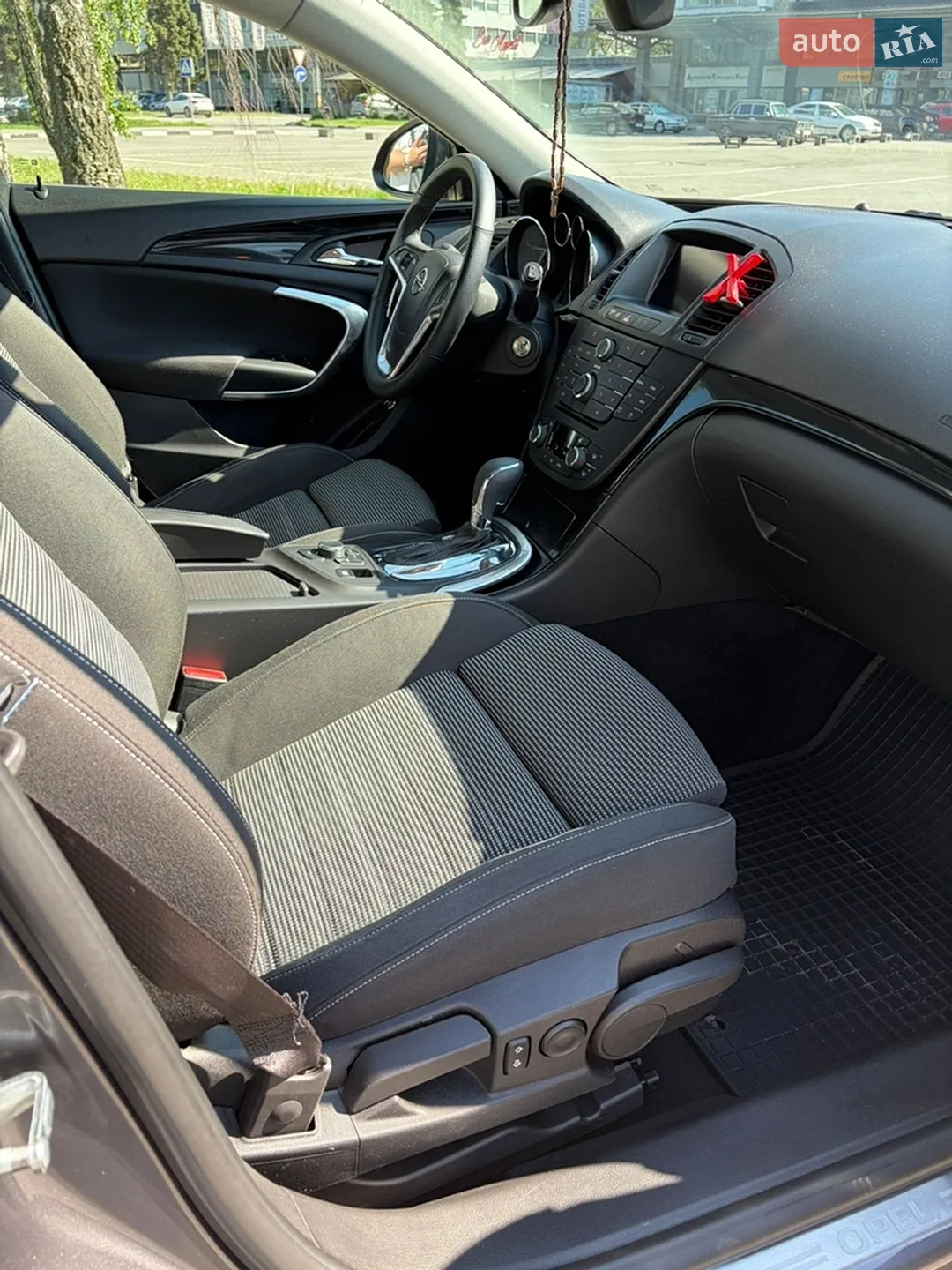 2012 Opel Insignia - мініатюра 10