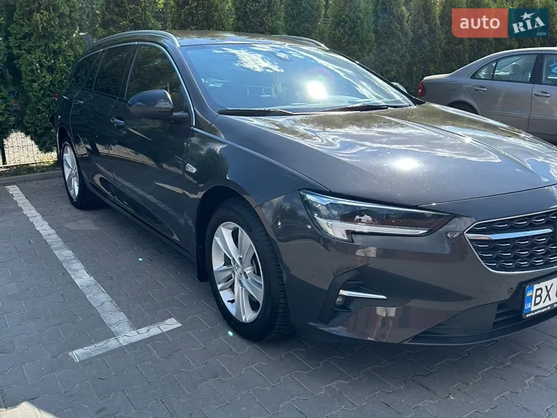 Opel Insignia 2021