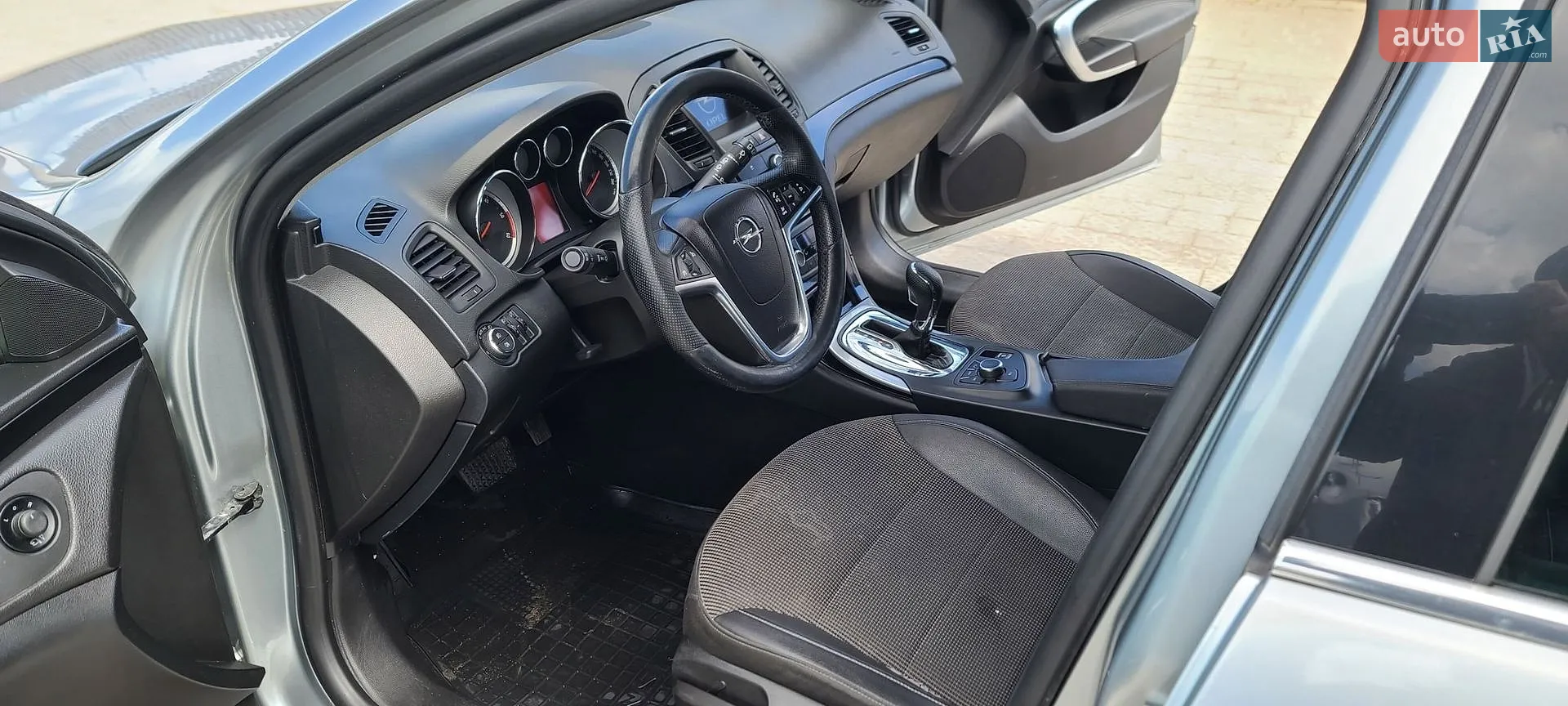 2012 Opel Insignia - мініатюра 8