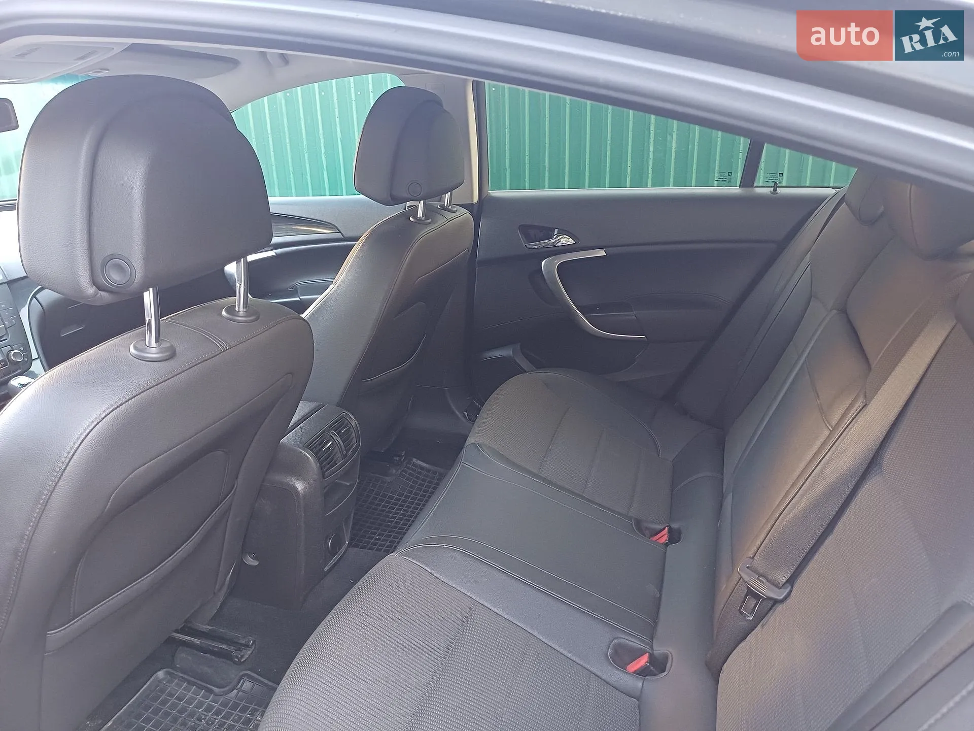 2010 Opel Insignia - мініатюра 6