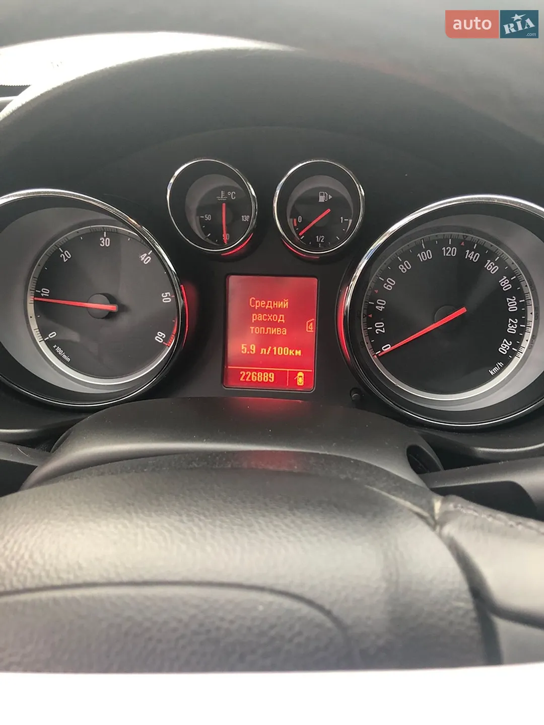 2010 Opel Insignia - мініатюра 3
