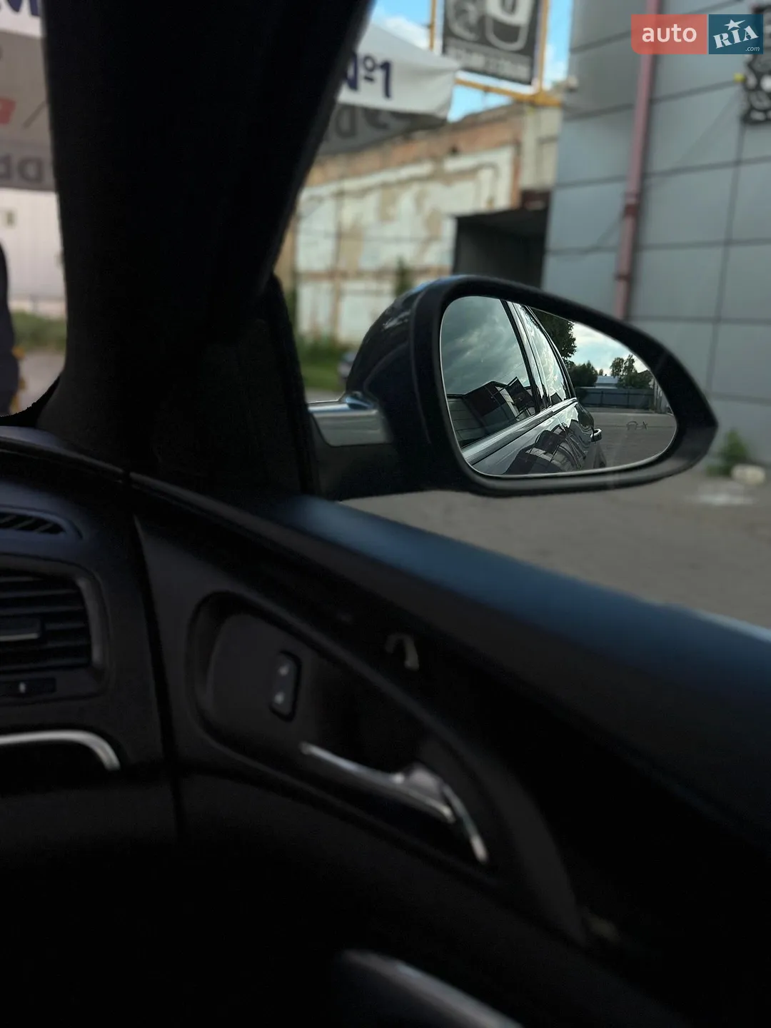 2016 Opel Insignia - мініатюра 11