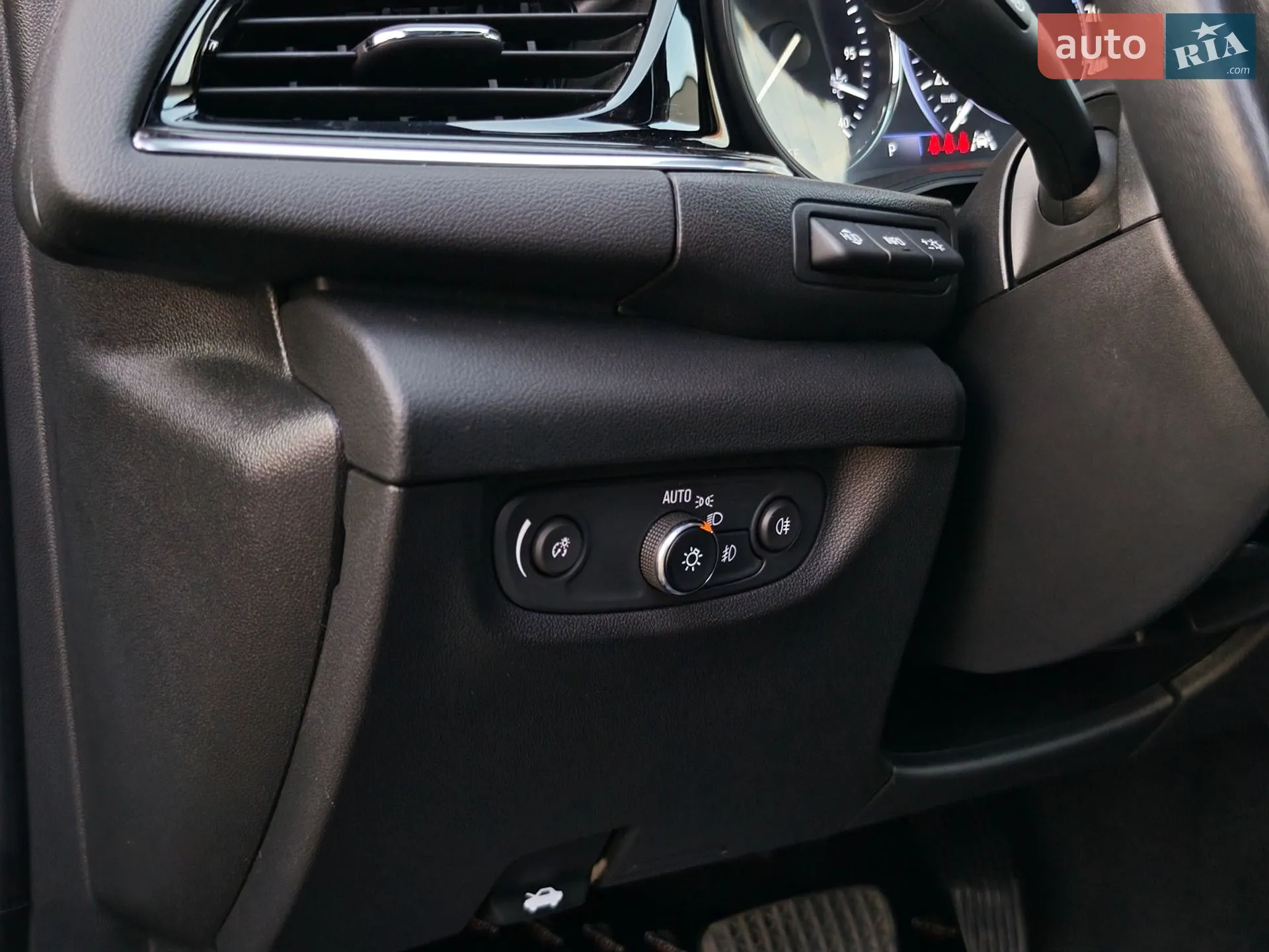 2022 Opel Insignia - мініатюра 23