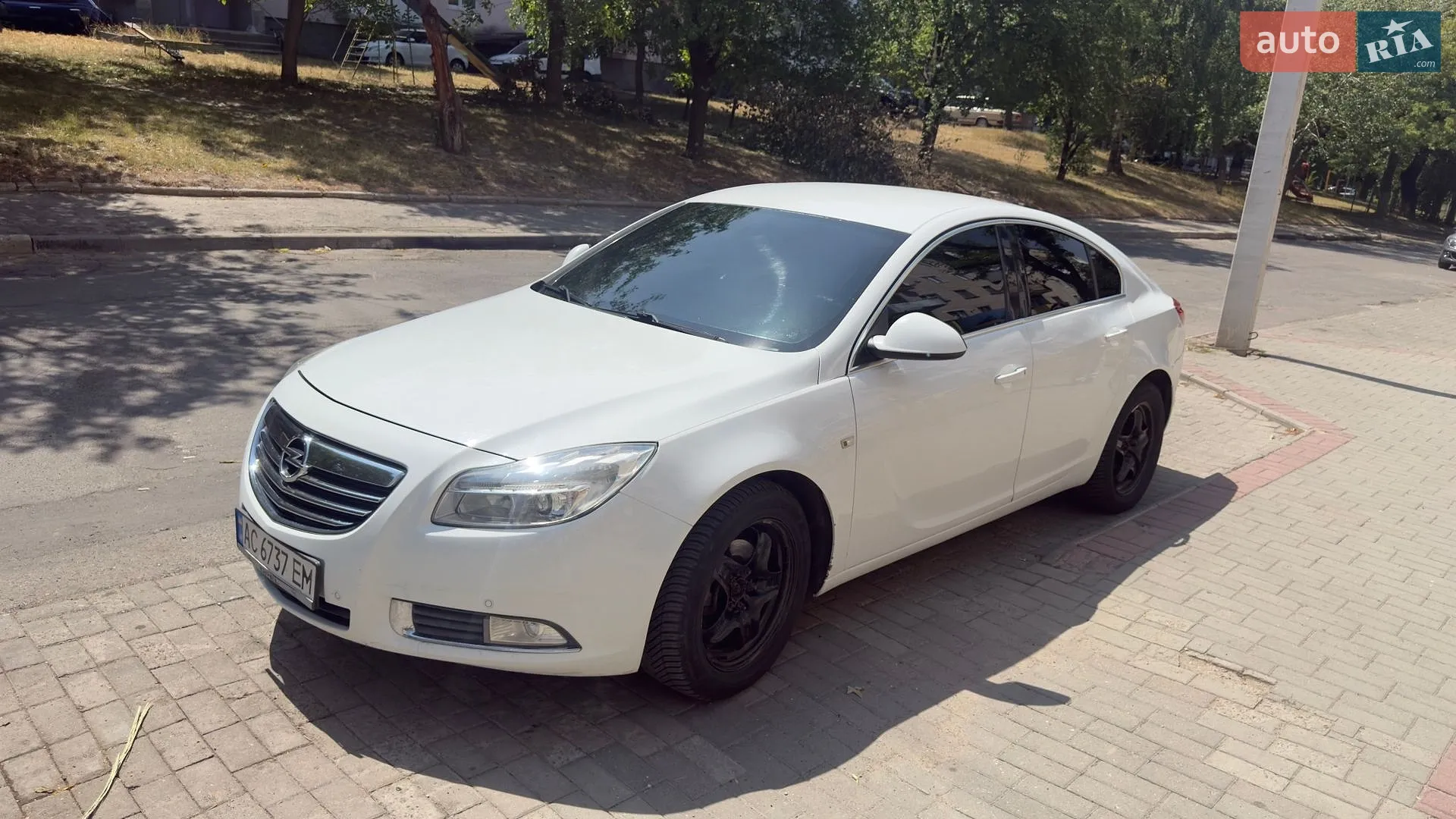 2011 Opel Insignia - мініатюра 13