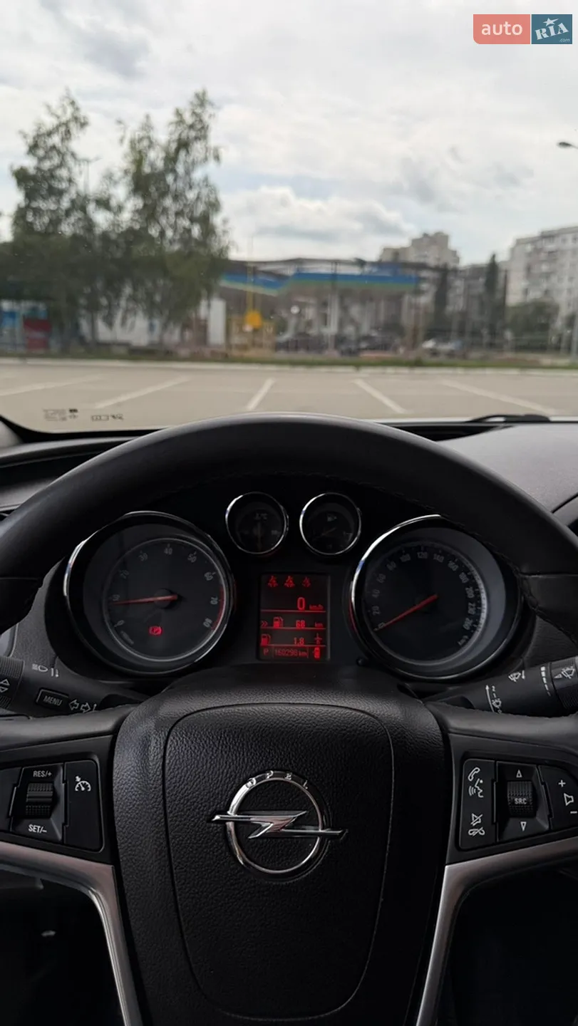 2012 Opel Insignia - мініатюра 9