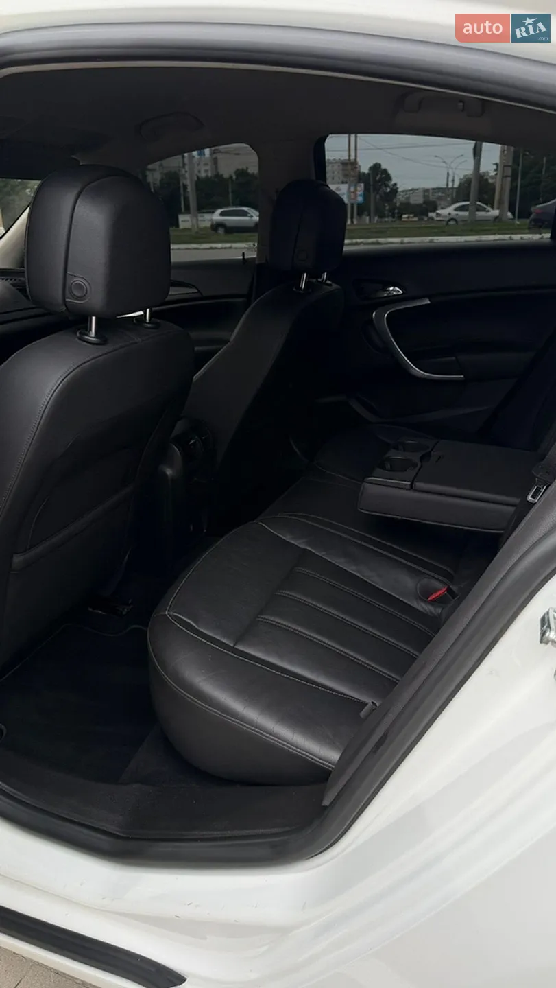 2012 Opel Insignia - мініатюра 12