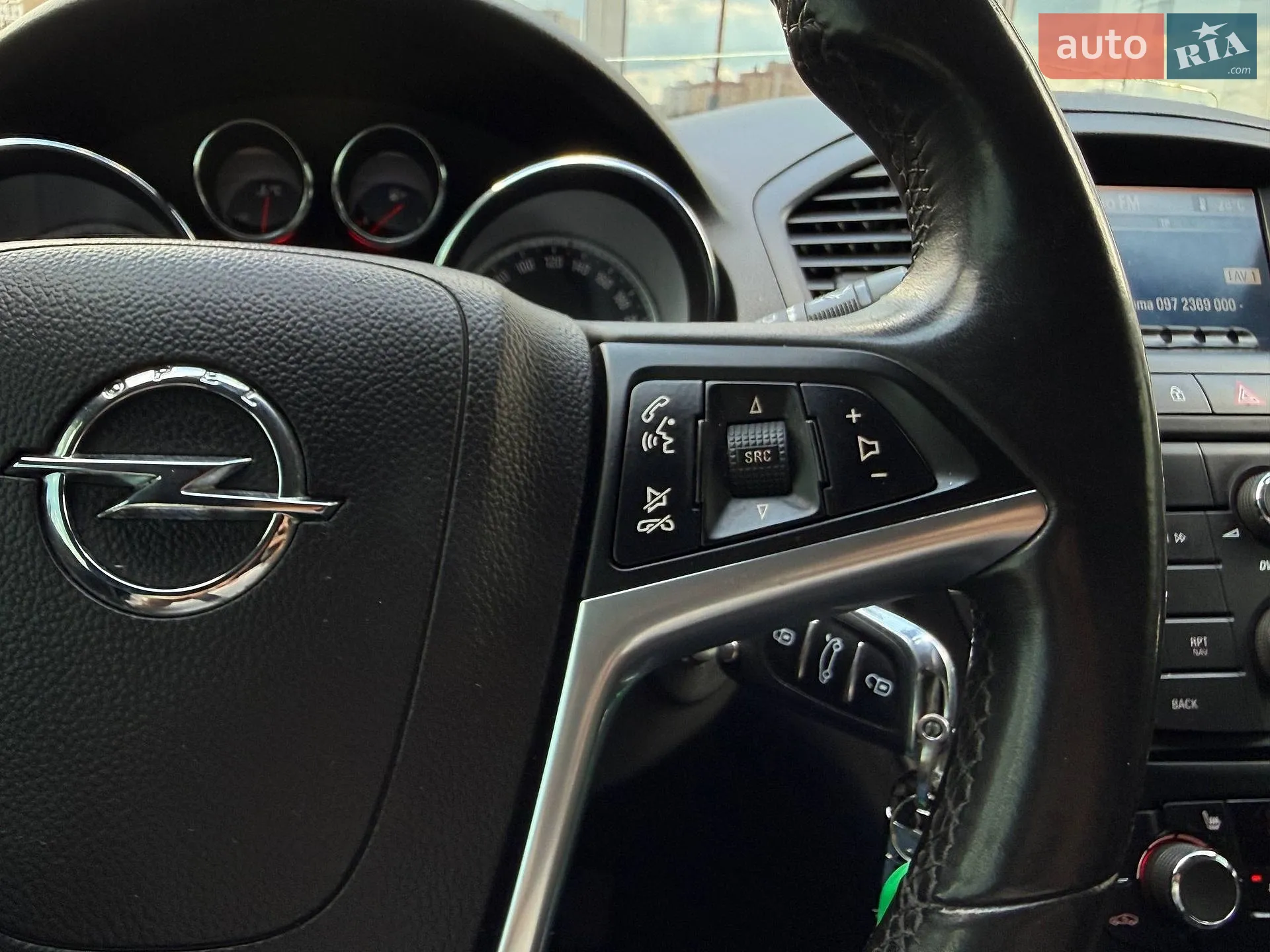 2010 Opel Insignia - мініатюра 22
