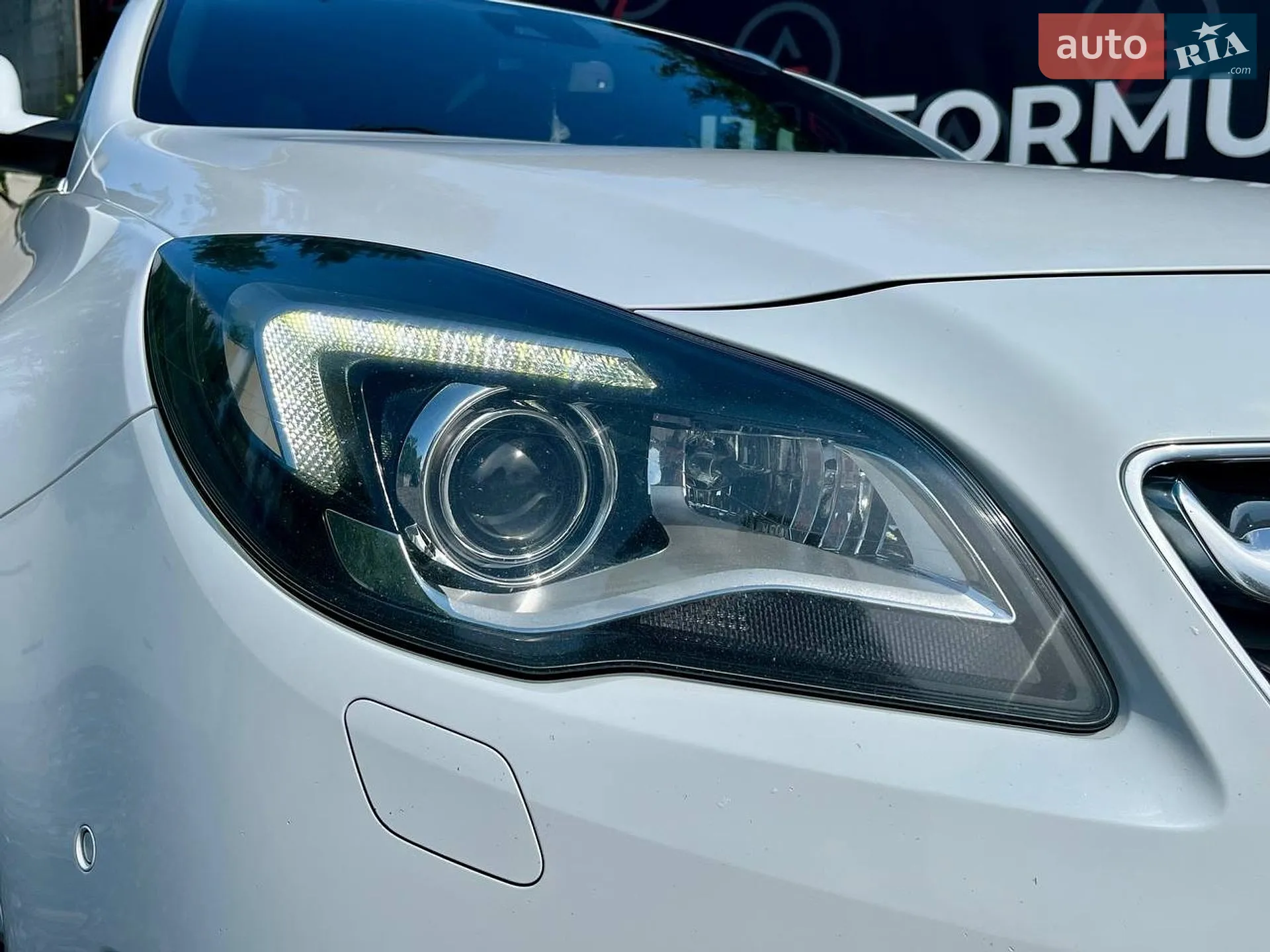 2014 Opel Insignia - мініатюра 3