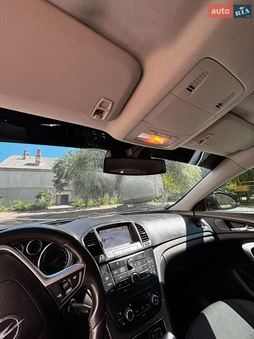 2010 Opel Insignia - мініатюра 19
