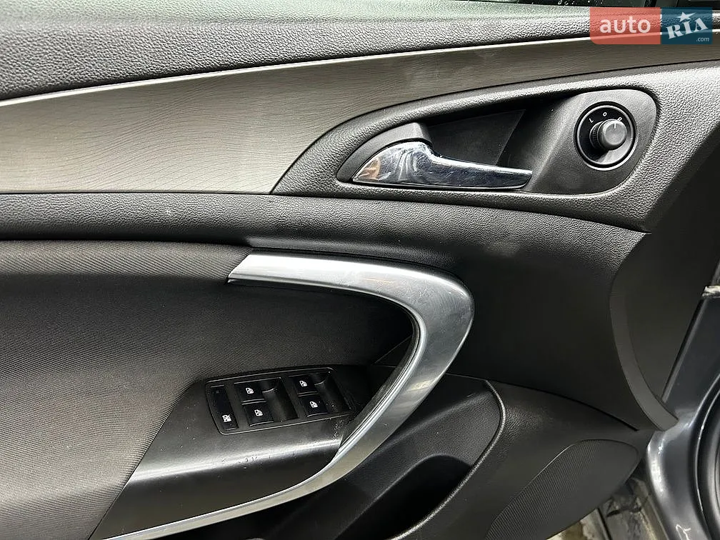 2011 Opel Insignia - мініатюра 9