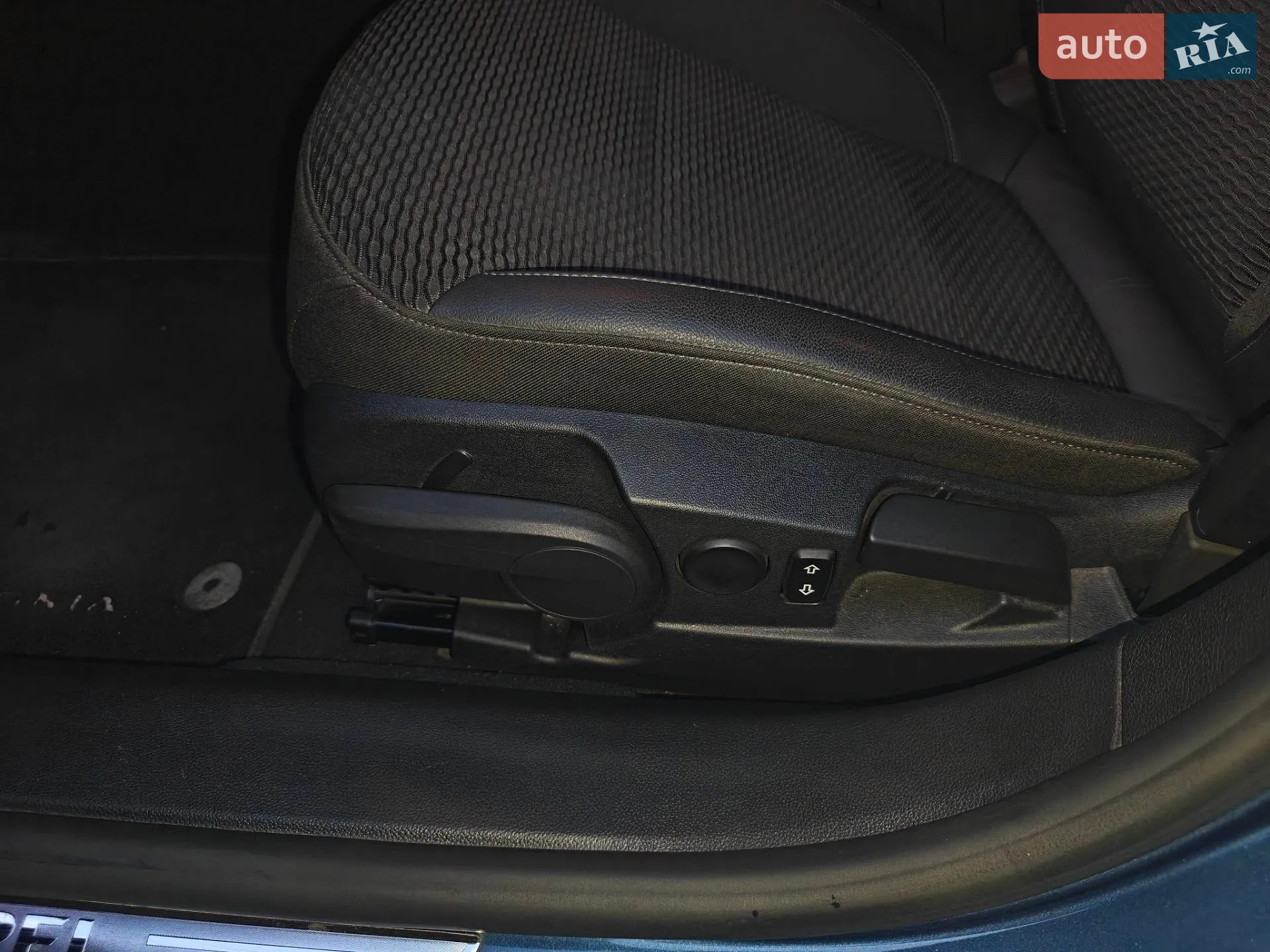 2015 Opel Insignia - мініатюра 8