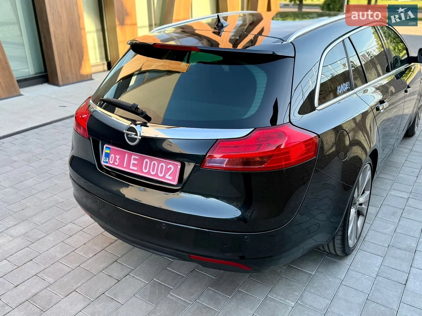 2010 Opel Insignia - мініатюра 12