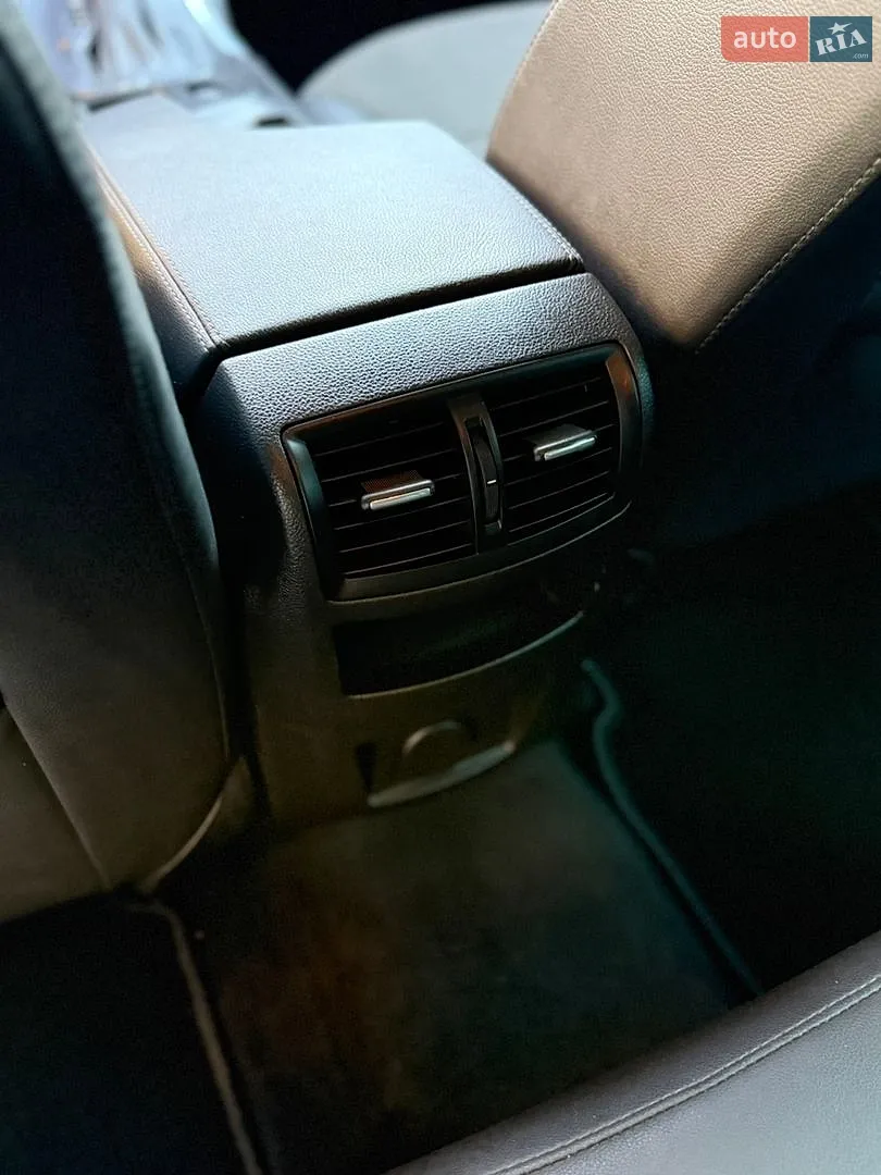 2010 Opel Insignia - мініатюра 35