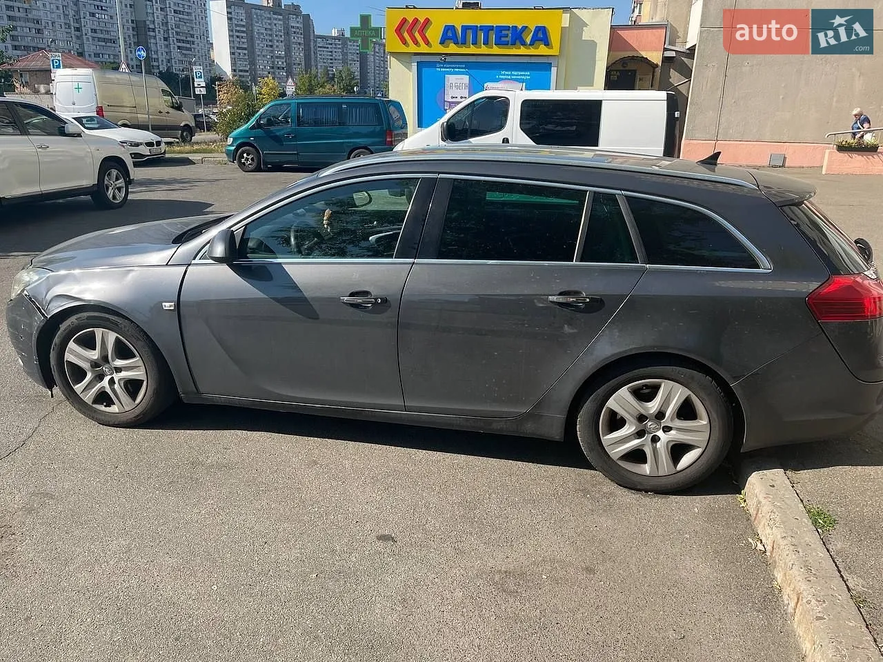 2010 Opel Insignia - мініатюра 3