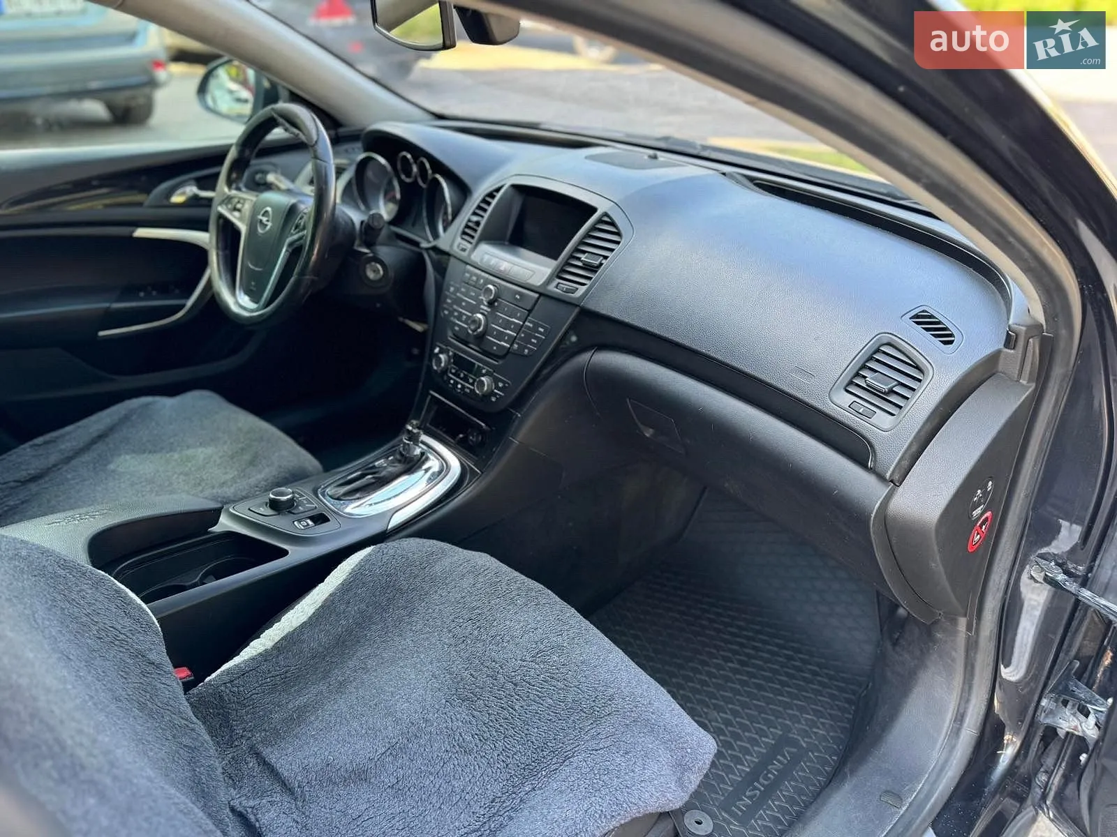2010 Opel Insignia - мініатюра 9