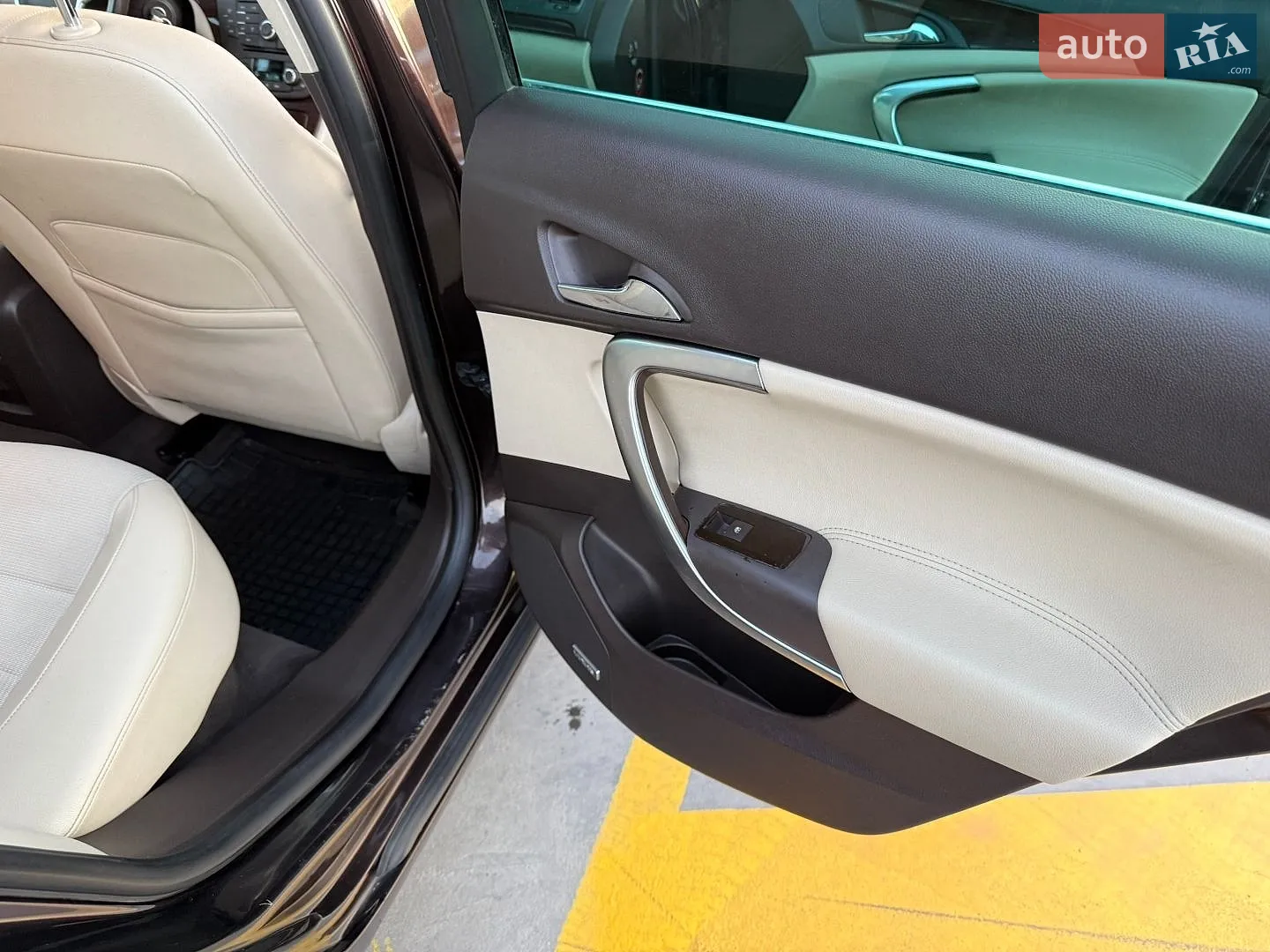 2012 Opel Insignia - мініатюра 18
